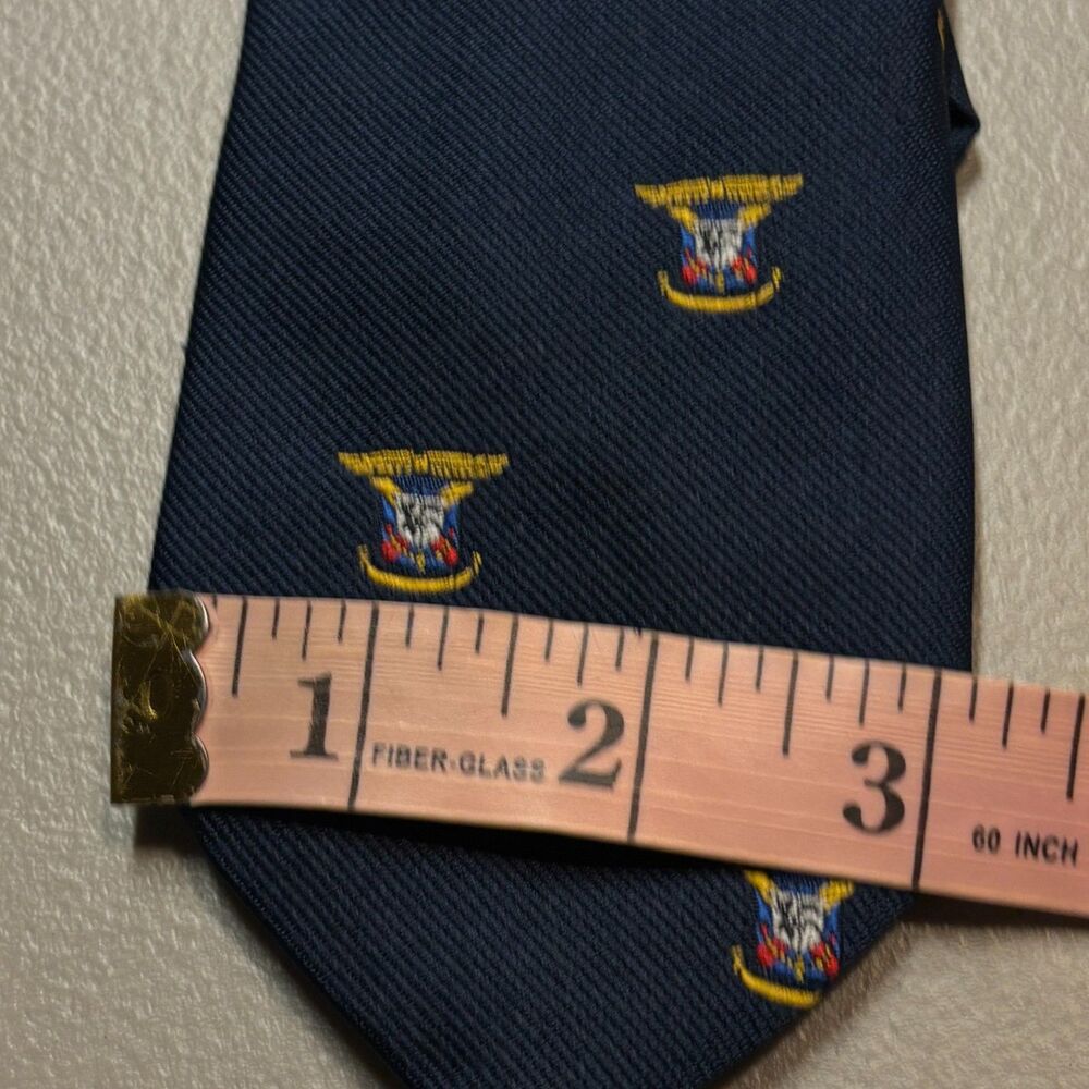 Delta Kappa Epsilon 1984 Fraternity Tie - Picture 8 of 8